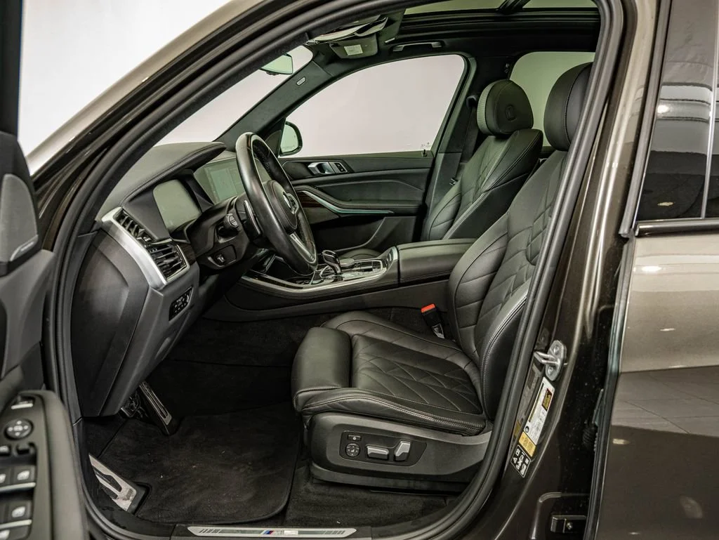 Used 2023 Manhattan Green Metallic BMW xDrive40i image 30