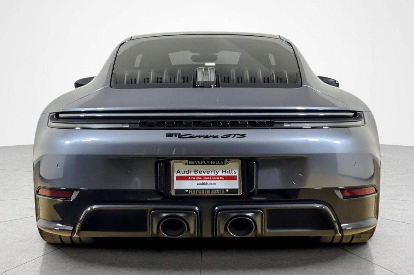 Used 2026 GRAY Porsche Carrera GTS image 4