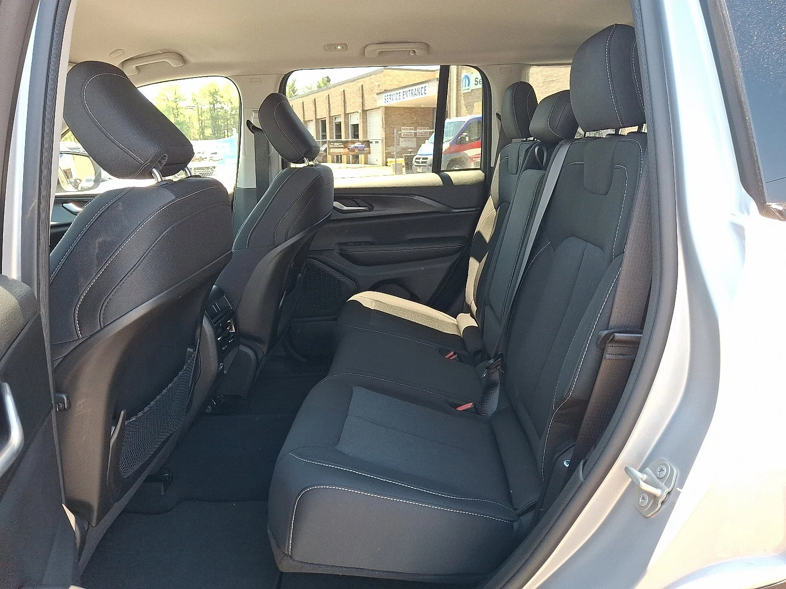 Certified Used 2023 Silver Zynith Jeep Laredo image 11