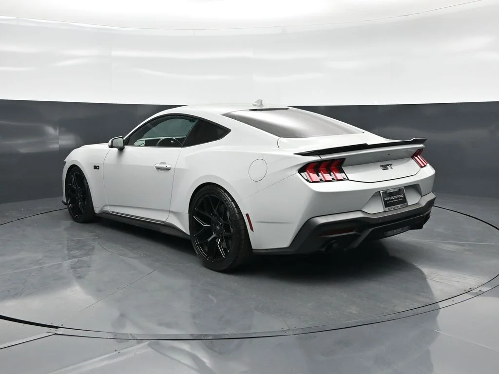 New 2026 Avalanche Gray Ford GT image 6