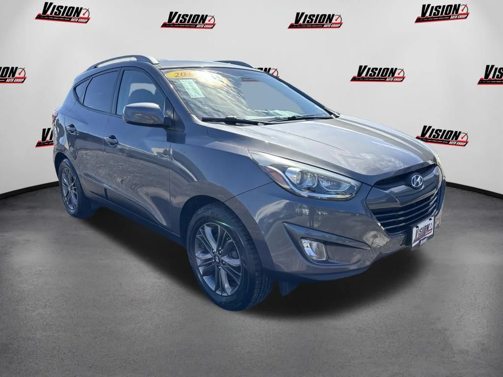 Used 2015 Gray Hyundai SE image 7