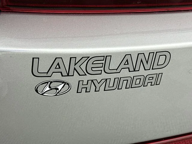 New 2026 Hyundai SANTA FE SE