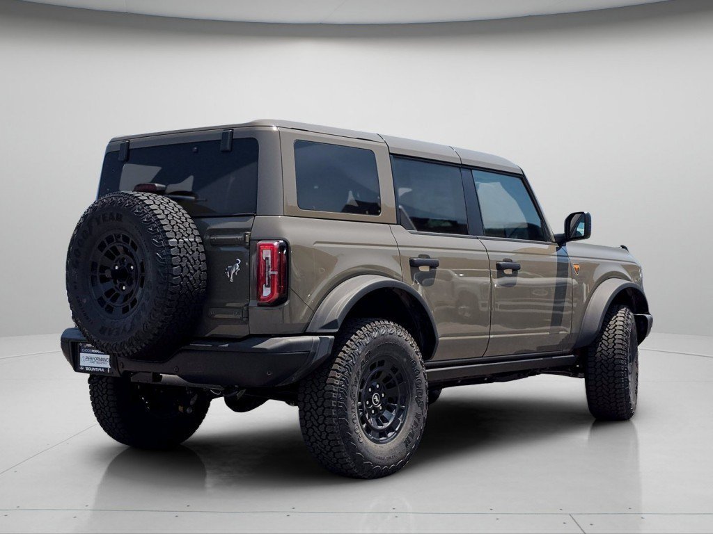 New 2026 Marsh Gray Ford Badlands image 26