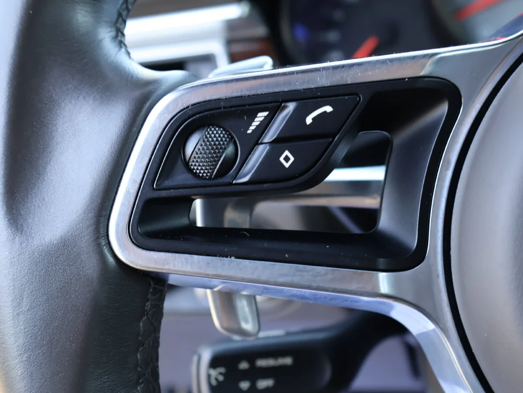 Used 2015 White Porsche S image 37