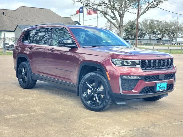 New 2026 Velvet Red Pearl-Coat Exterior Paint Jeep Limited image 30