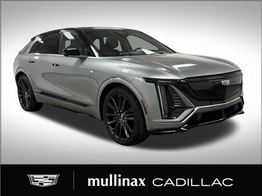 2026 Cadillac Lyriq V Series's photo