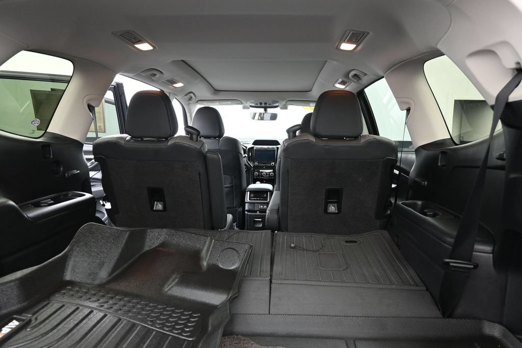 Used 2022 Gray Subaru Onyx Edition image 28