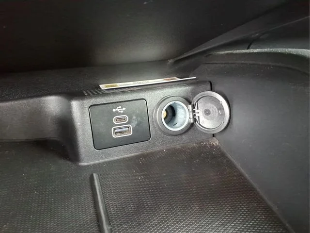 2025 Ford Escape ST-Line - Photo 12