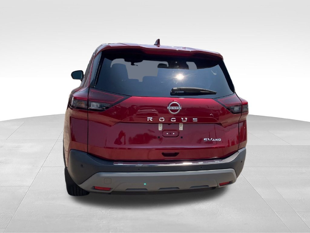 Used 2023 Red Nissan SV image 5
