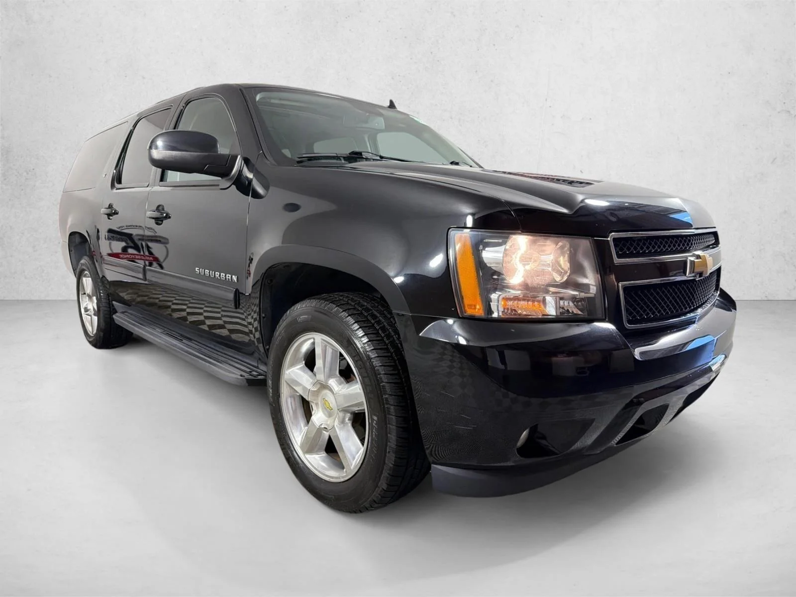 Used 2014 White Chevrolet LT image 1