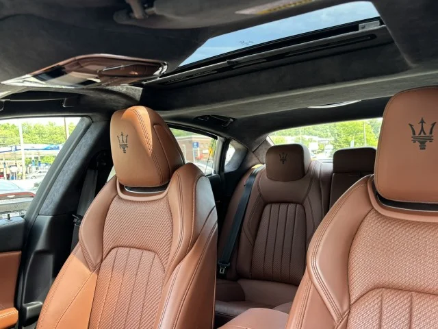 2022 Maserati Quattroporte Modena - Photo 24
