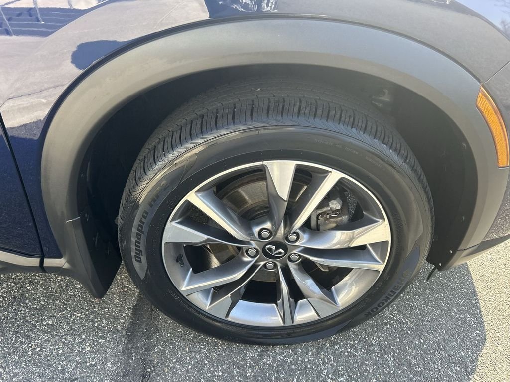 Certified Used 2022 Blue INFINITI LUXE image 13