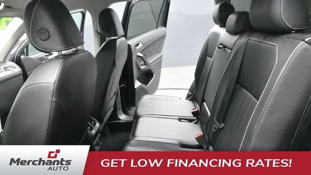 Used 2024 Black Volkswagen 2.0T SE image 25