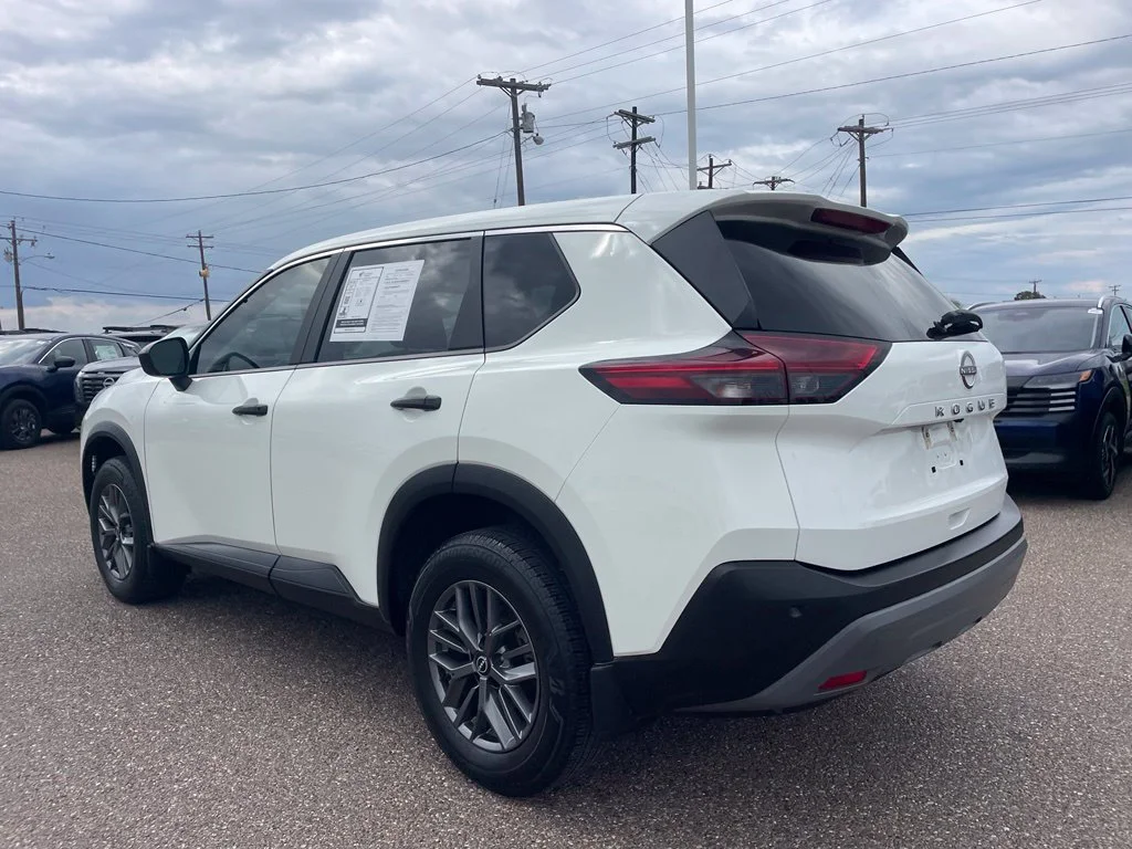 Used 2023 White Nissan S image 6