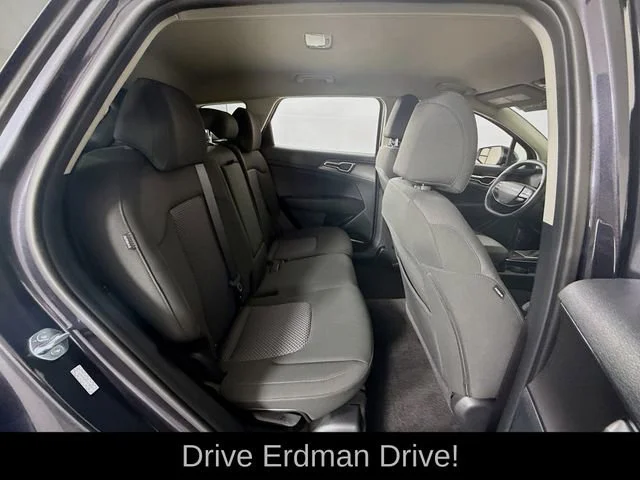 2026 Kia Sportage LX - Photo 28