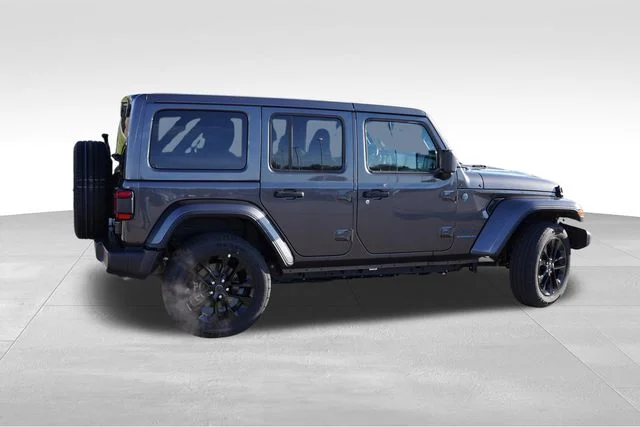 Certified Used 2025 Gray Jeep Sahara 4xe image 4