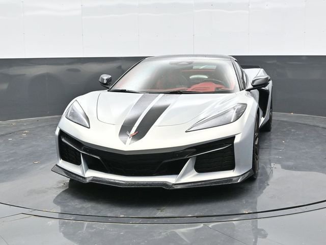 Used 2024 Chevrolet Corvette 3LZ with VIN 1G1YF3D38R5607621 for sale in Kansas City