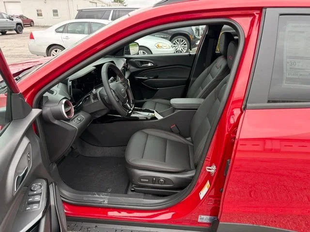 2026 Chevrolet Trax RS - Photo 12