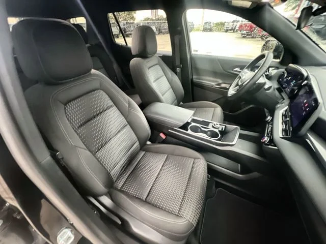 2026 Chevrolet Equinox LT - Photo 27