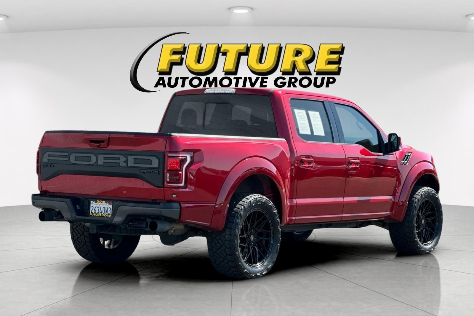 Used 2020 Red Ford Raptor image 3