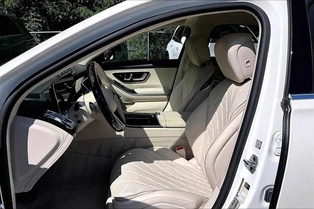 Certified Used 2021 White Mercedes-Benz S 580 image 27