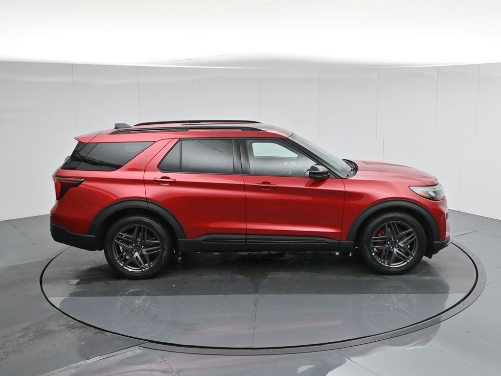 New 2026 Rapid Red Metallic Tinted Clearcoat Ford ST image 45