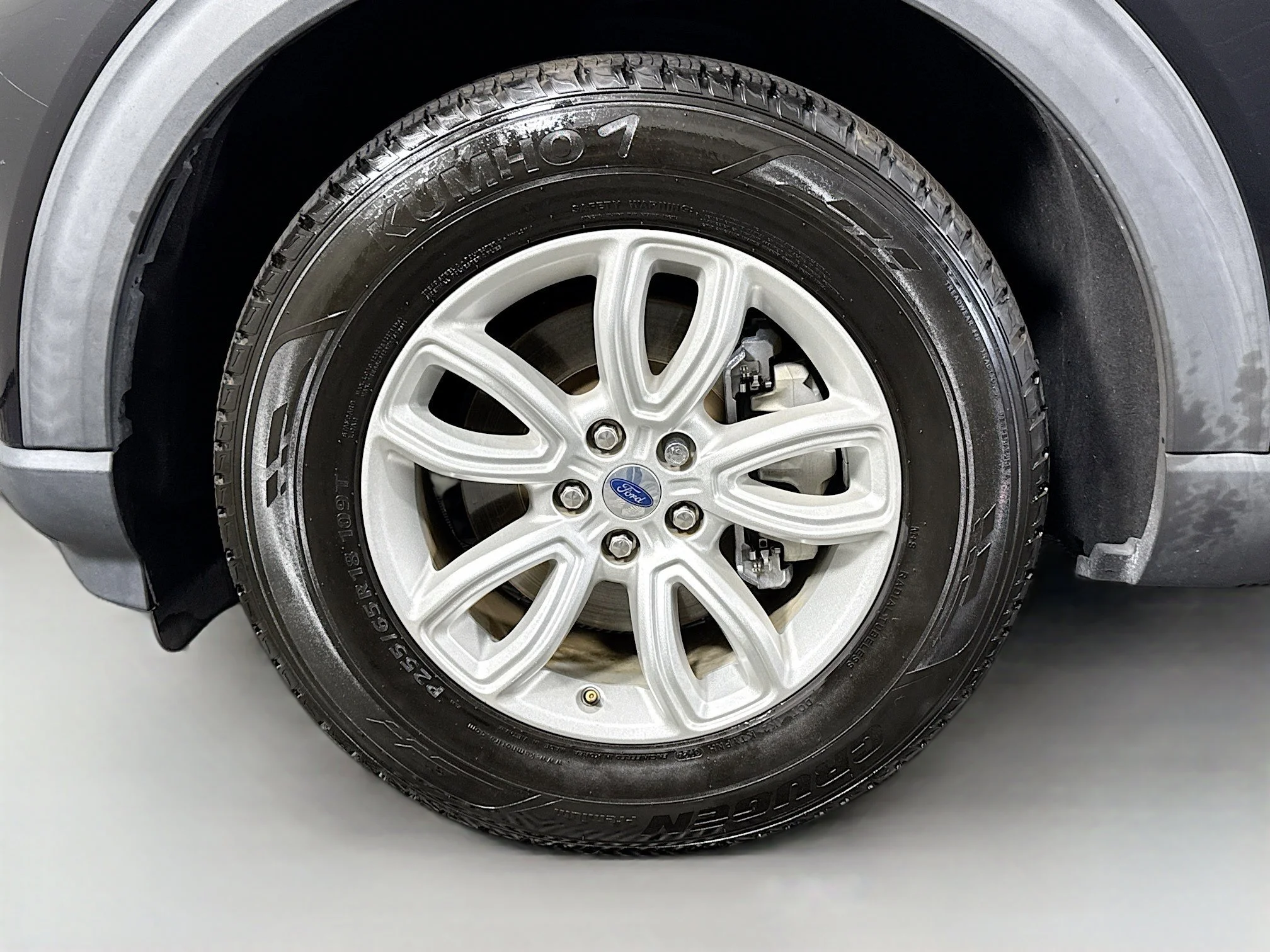 Used 2020 Agate Black Metallic Ford Base image 33