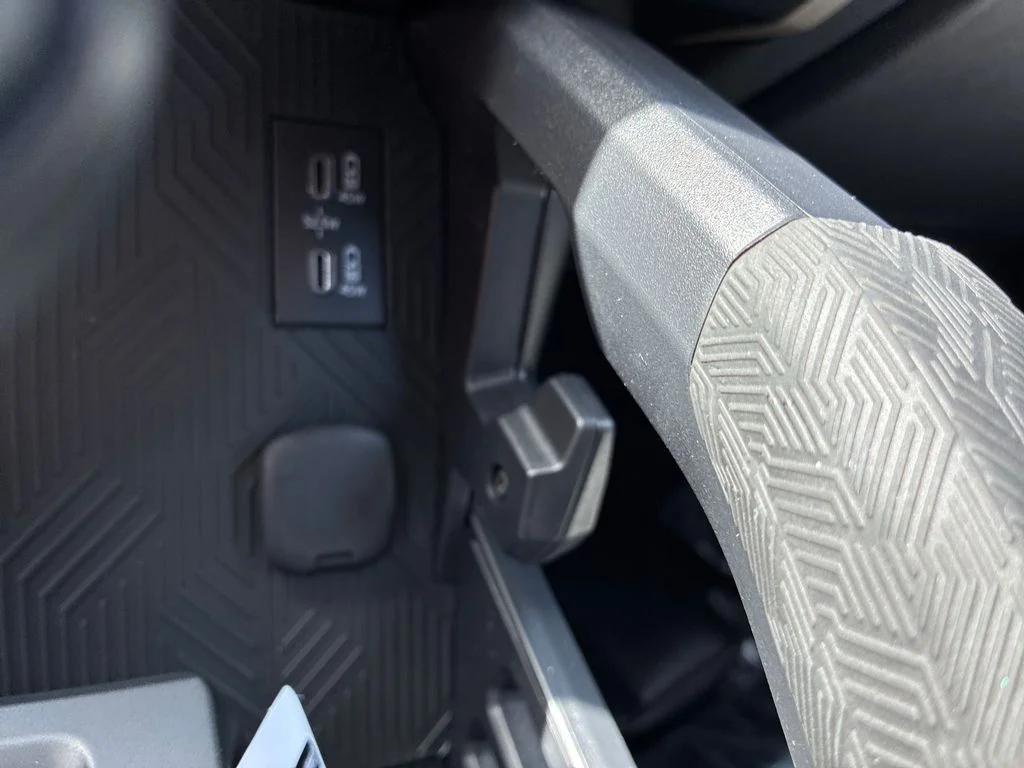 2026 Toyota Tacoma SR5 - Photo 26