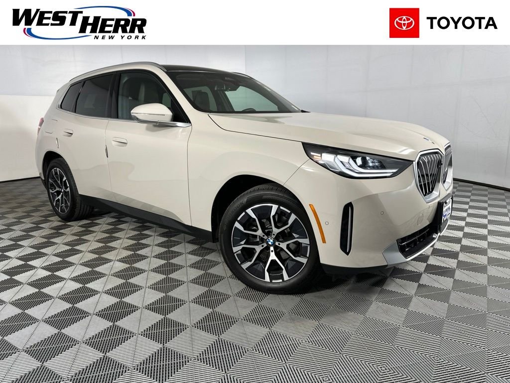 2026 BMW X3 30 XDRIVE's photo