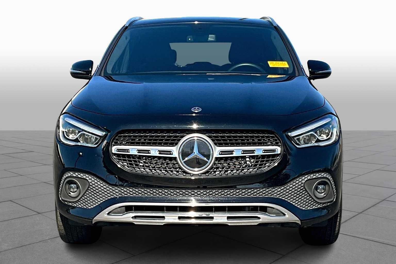 Used 2021 Night Black Mercedes-Benz GLA 250 image 3