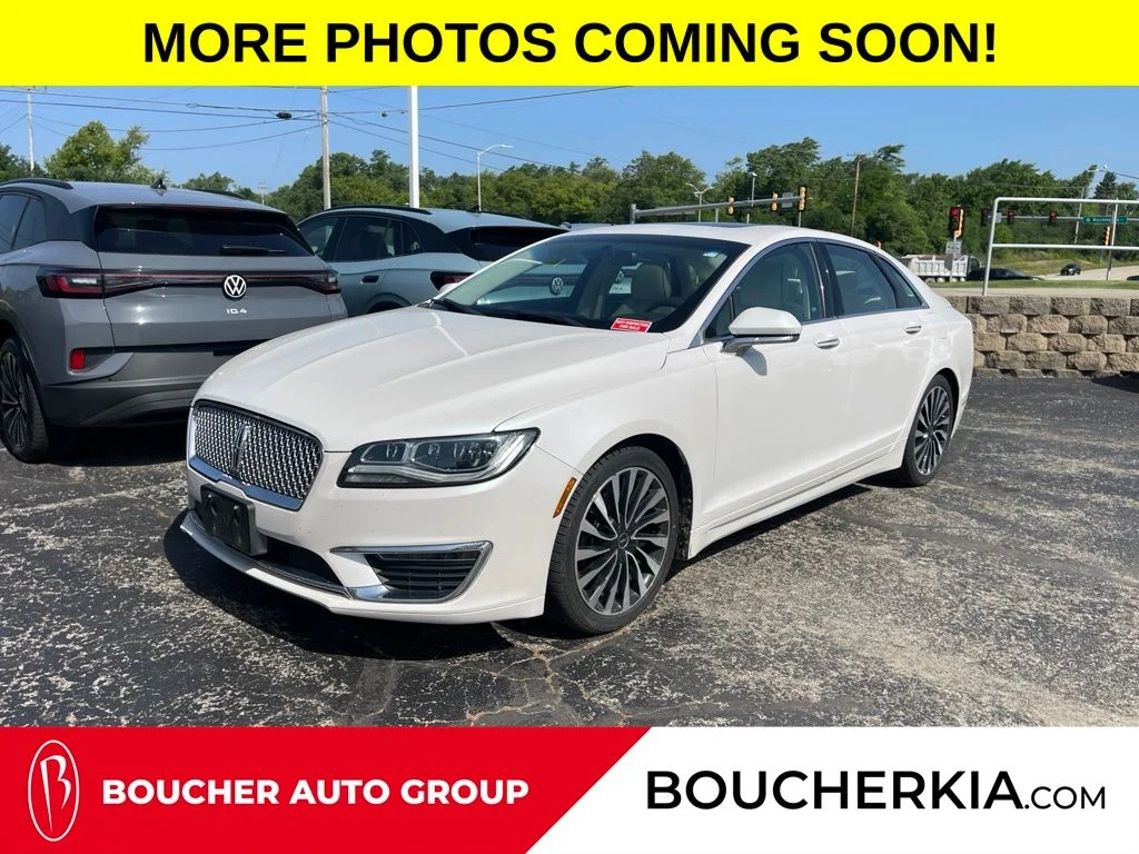 2017 Lincoln MKZ Black Label AWD's photo