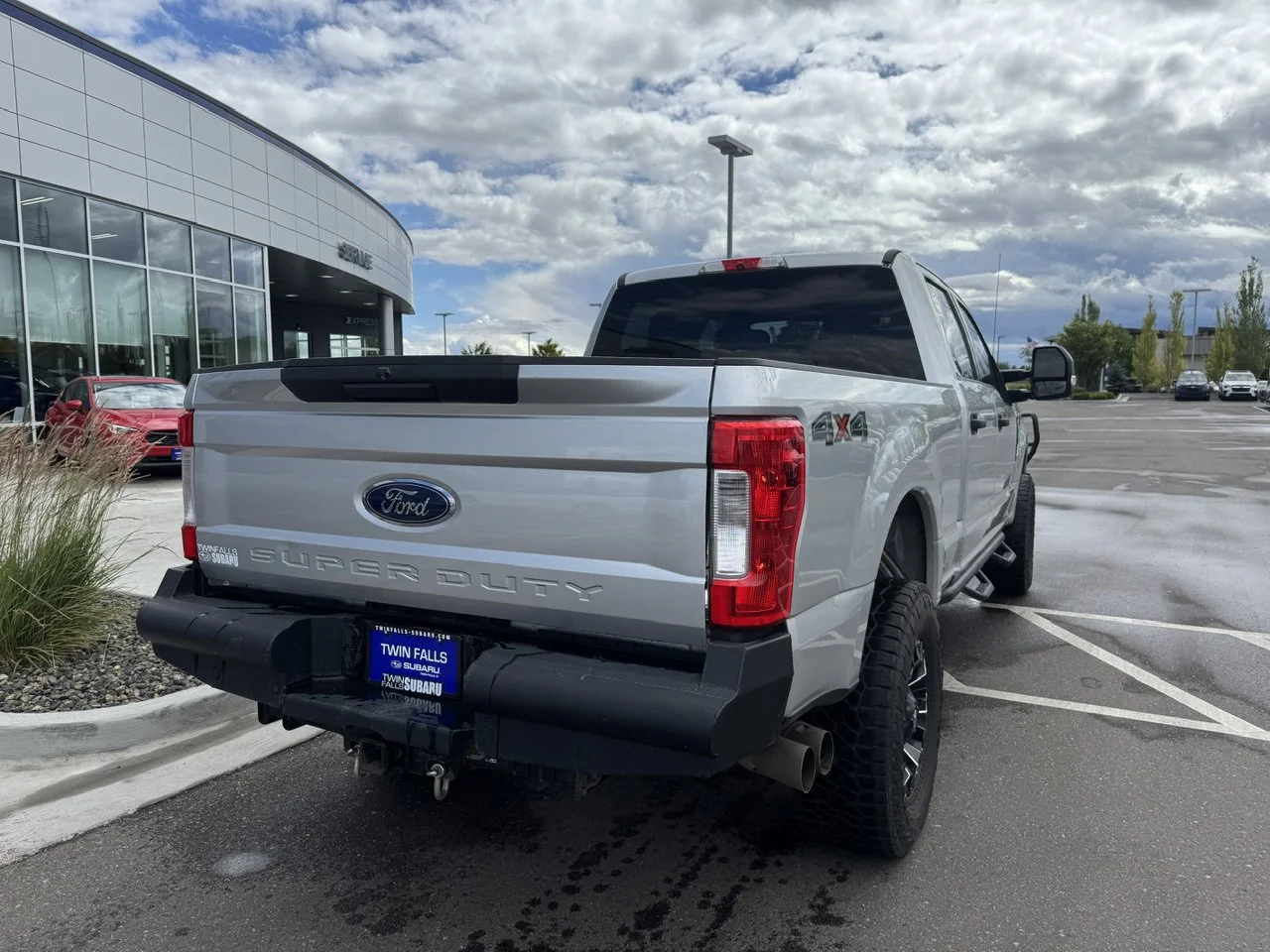 Used 2019 Ingot Silver Ford XLT image 7