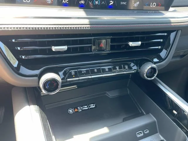 2026 Chevrolet Tahoe RST - Photo 29