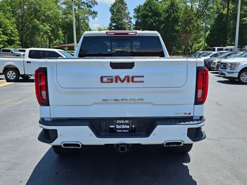 2024 GMC Sierra 1500 AT4 - Photo 10