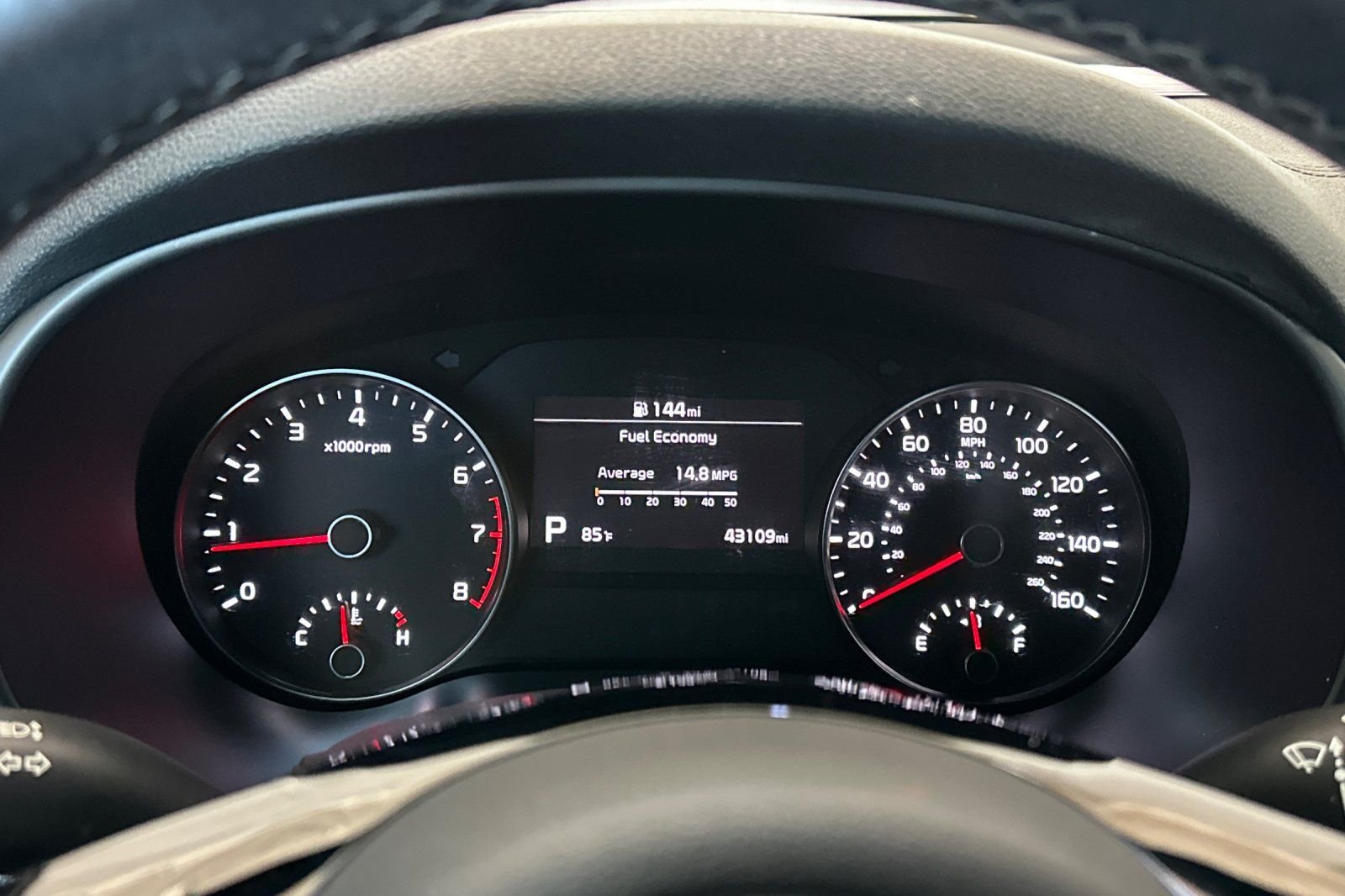 Used 2020 White Kia SX image 28