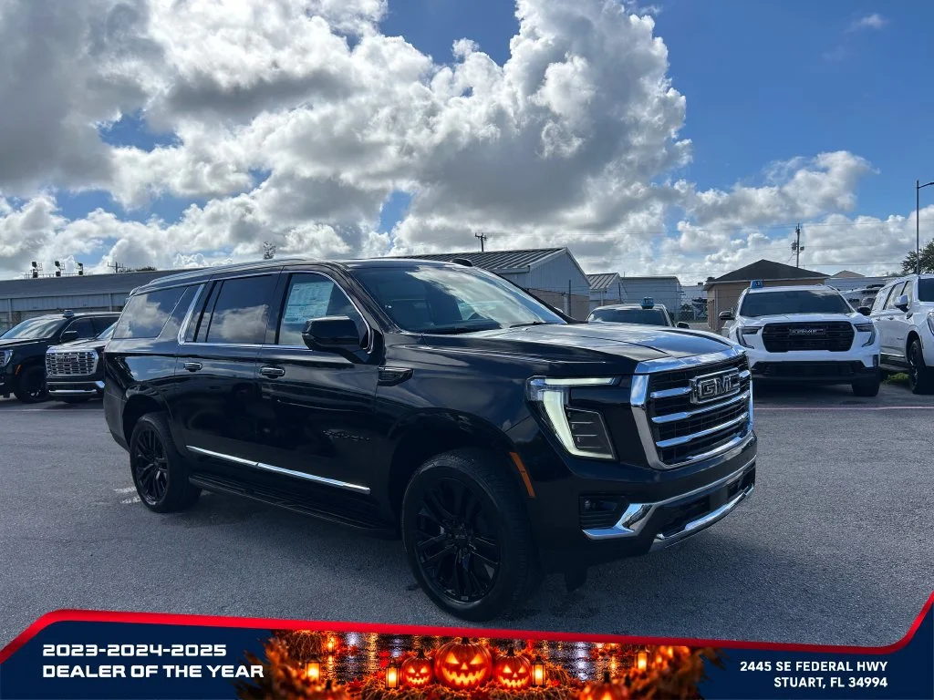 New 2026 Onyx Black GMC Elevation image 2