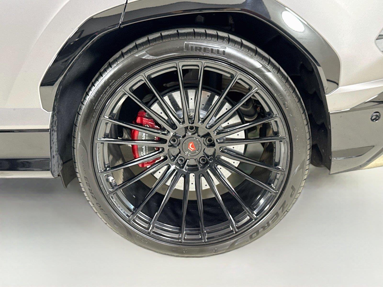 Used 2022 Grigio Nimbus Matt/Verde Scandal Lamborghini Graphite Capsule image 41