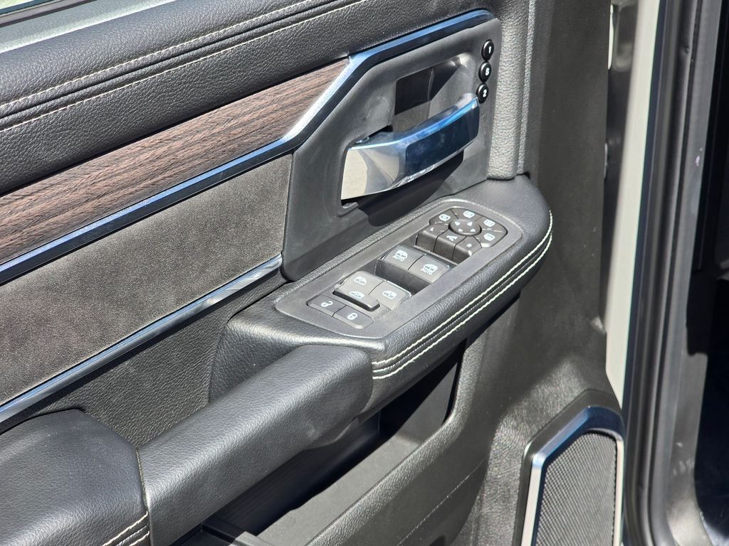New 2026 Ceramic Gray Clear-Coat Exterior Paint RAM Laramie image 33