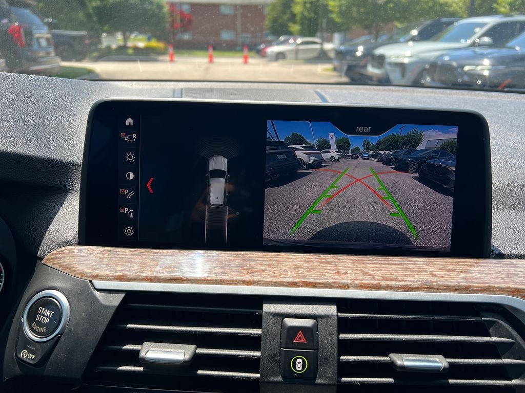 Used 2019 Dark Graphite Metallic BMW sDrive30i image 22