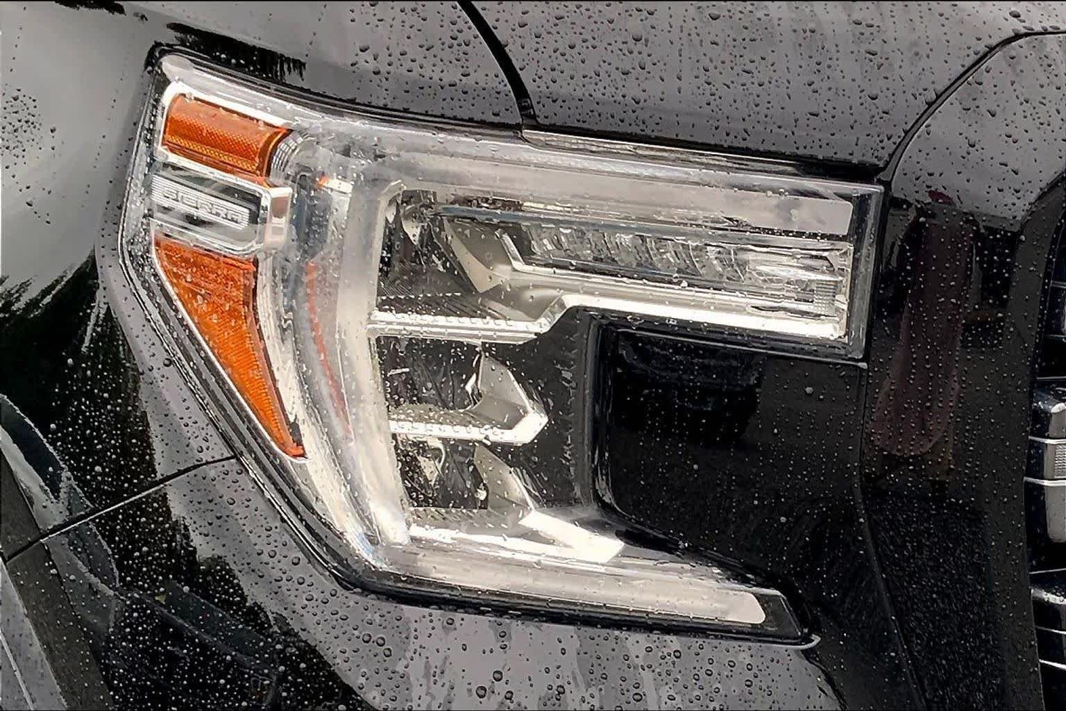 Used 2021 Onyx Black GMC AT4 image 24