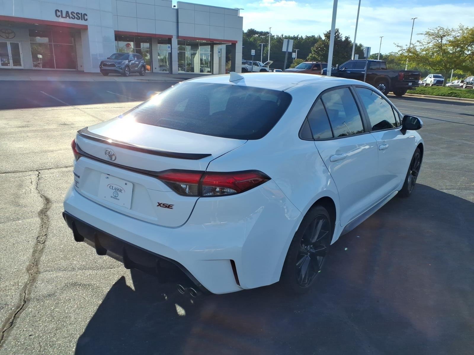 Used 2023 Ice Cap Toyota XSE image 2