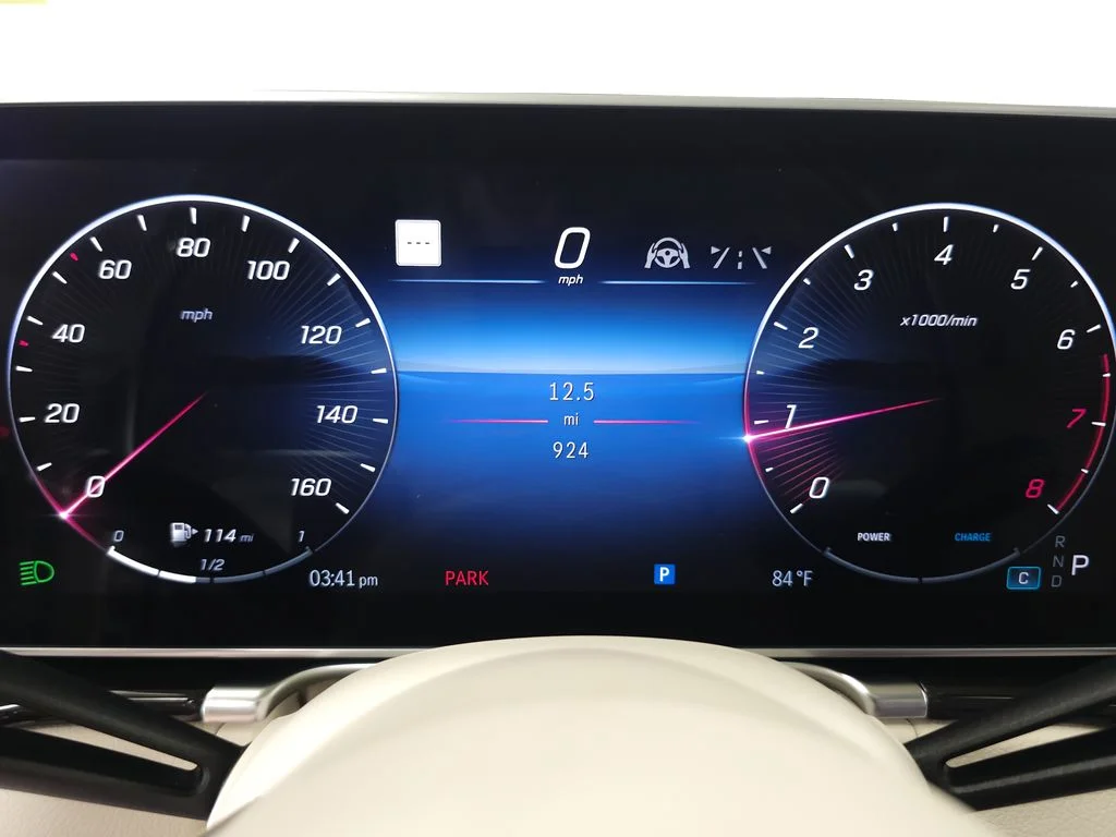 Used 2023 MANUFAKTUR Diamond White Mercedes-Benz S 500 image 14