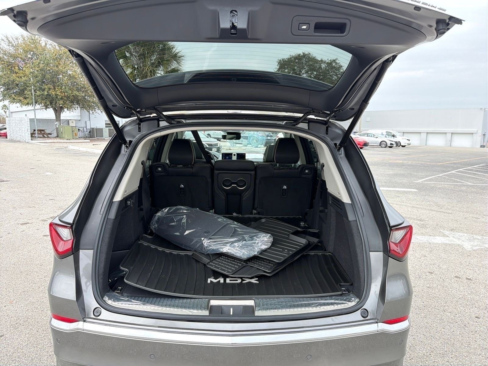 New 2026 Majestic Black Pearl Acura Advance Package image 28