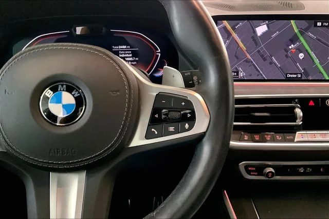 Used 2022 Arctic Grey Metallic BMW xDrive40i image 19