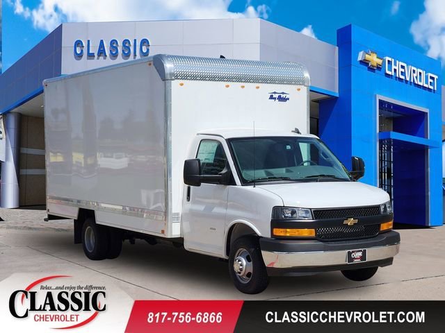 New 2026 Chevrolet Express Cutaway 3500 1WT