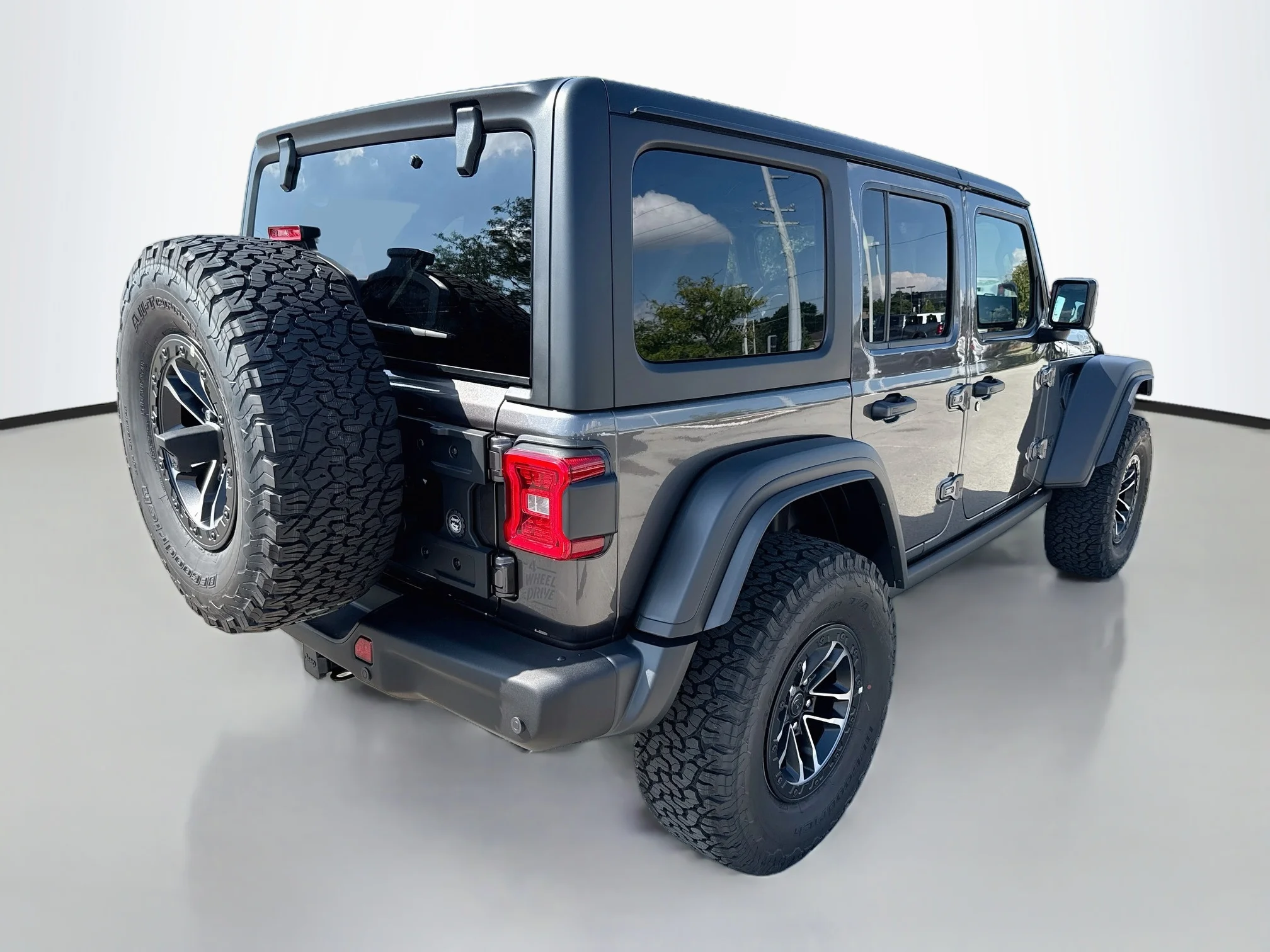 New 2027 Granite Crystal Metallic Clearcoat Jeep Willys 392 image 4
