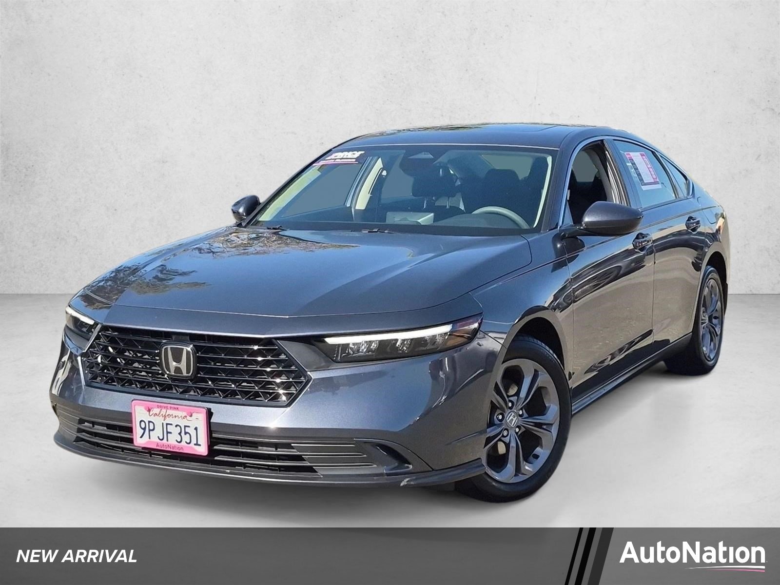 Used 2024 Meteorite Gray Met Honda EX image 1