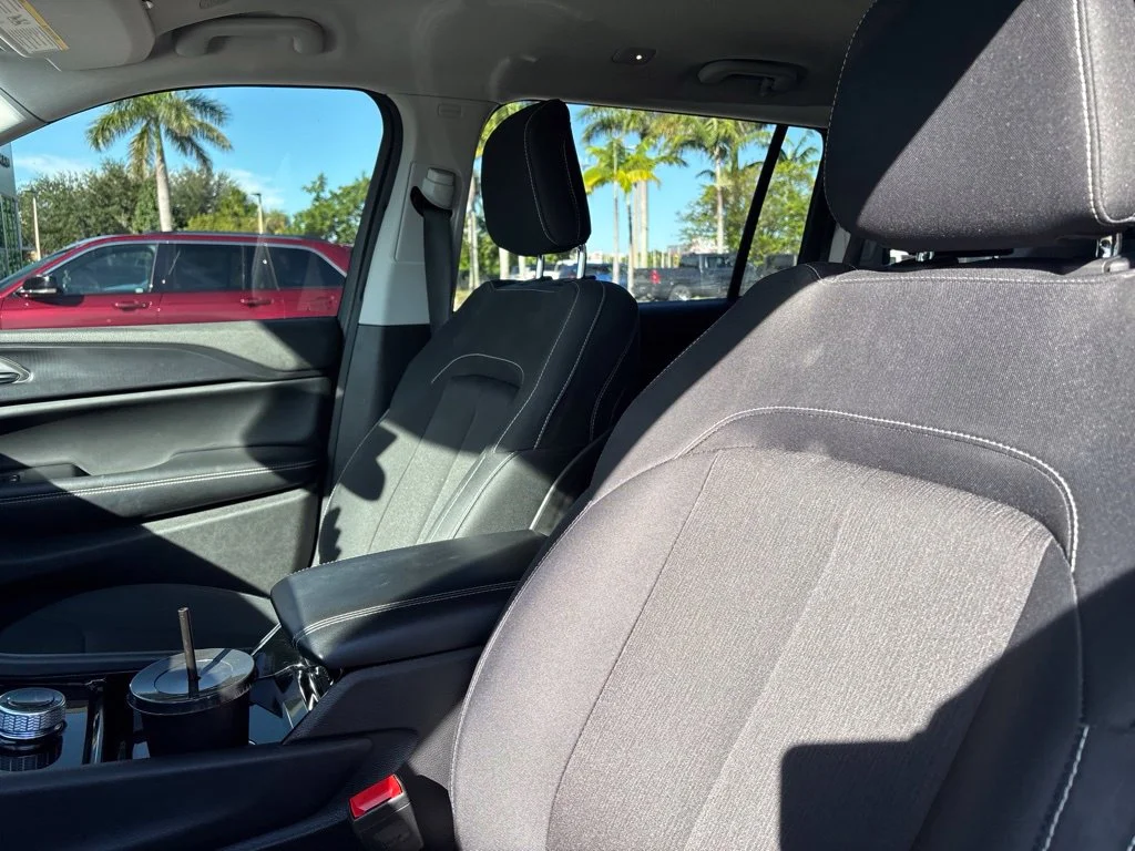 Certified Used 2023 White Jeep Laredo image 10