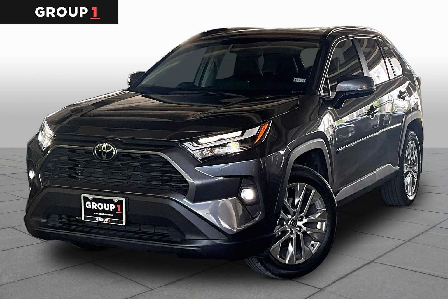 2024 Toyota RAV4 XLE Premium
