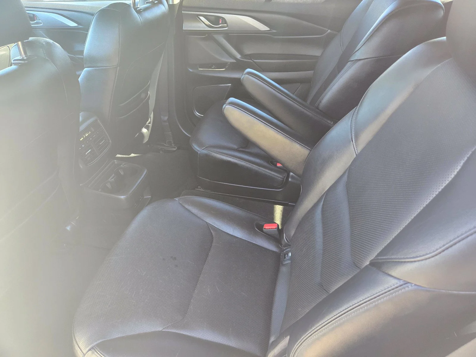 Used 2020 Snowflake White Pearl Mica Mazda Touring image 14